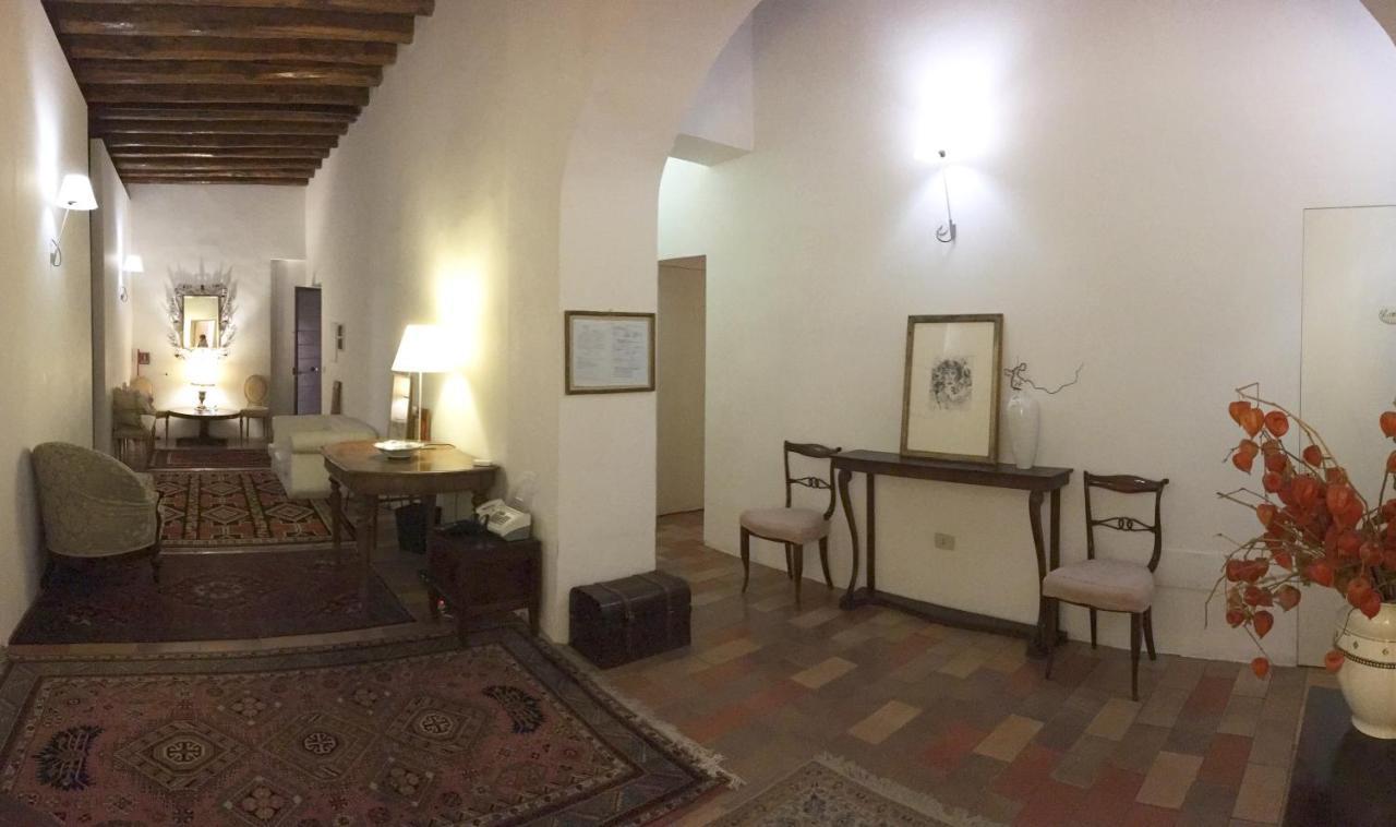 Vicolo Del Lupo Guesthouse Roma Eksteriør bilde